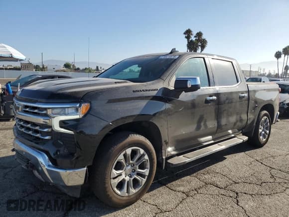 ✅ 2024 Chevrolet Silverado 1500 • VIN: 1GCPAEE82RZ352772 • Лот: 71821875. Опубликован ранее на Copart с пробегом 6 973 миль. Бесплатный доступ к архиву аукционных продаж из США и подробный отчёт об истории автомобиля на DreamBid. Изображение 1.