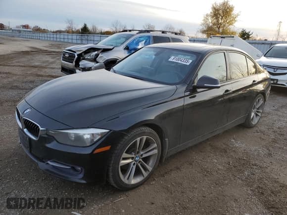 ✅ 2014 BMW 3 Series 320i xDrive • VIN: WBA3C3C50EF985544 • Lot: 91004335. Listed on Copart with 135,876 mi. Free auction sales archive from the USA and detailed vehicle history report at DreamBid. Image 1.
