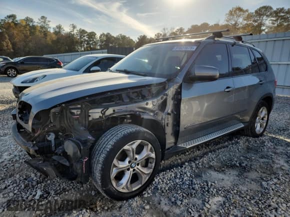 ✅ 2013 BMW X5 xDrive50i • VIN: 5UXZV8C54DL898958 • Lot: 91631675. Wystawiony na Copart z przebiegiem 131 205 mil. Bezpłatny archiwum sprzedaży aukcyjnych z USA i szczegółowy raport historii pojazdu na DreamBid. Zdjęcie 1.