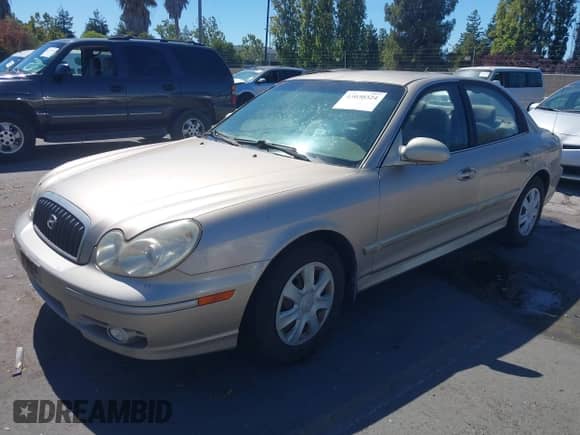 2005 Hyundai Sonata GL z VIN KMHWF25S95A129740, wystawiony jako IAAI lot #43030324 z przebiegiem 187 794 mil mil oraz . Historia ofert i sprzedaży dostępna na DreamBid. Obrazek 2.