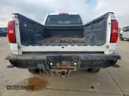 ✅ 2018 Chevrolet Silverado 2500HD Work Truck • VIN: 1GC1CUEY5JF244419 • Лот: 58372965. Опубликован ранее на Copart с пробегом Не указан. Бесплатный доступ к архиву аукционных продаж из США и подробный отчёт об истории автомобиля на DreamBid. Изображение 6.