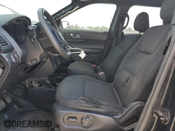 ✅ 2019 Ford Police Interceptor Utility • VIN: 1FM5K8AR9KGB14189 • Lot: 83932845. Listed on Copart with Not provided. Free auction sales archive from the USA and detailed vehicle history report at DreamBid. Image 7.