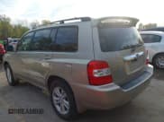 ✅ 2007 Toyota Highlander w/3rd Row • VIN: JTEDW21A470020566 • Лот: 43532015. Опубликован ранее на IAAI с пробегом 210 663 миль. Бесплатный доступ к архиву аукционных продаж из США и подробный отчёт об истории автомобиля на DreamBid. Изображение 3.