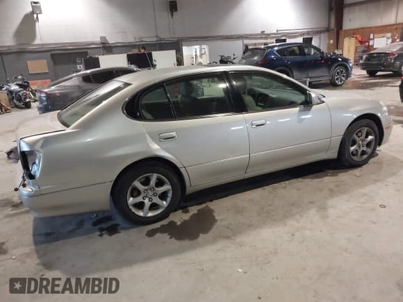 ✅ 2001 Lexus GS 300 • VIN: JT8BD69S510146575 • Лот: 41591287. Опубликован ранее на IAAI с пробегом 82 649 миль. Бесплатный доступ к архиву аукционных продаж из США и подробный отчёт об истории автомобиля на DreamBid. Изображение 4.