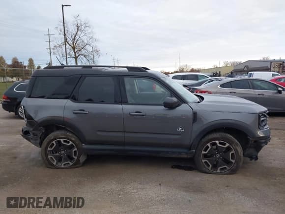 ✅ 2021 Ford Bronco Sport Outer Banks • VIN: 3FMCR9C6XMRB21756 • Lot: 43586811. Listed on IAAI with 101,965 mi. Free auction sales archive from the USA and detailed vehicle history report at DreamBid. Image 13.