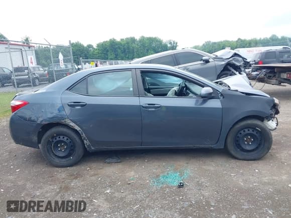 ✅ 2016 Toyota Corolla L • VIN: 2T1BURHE8GC657811 • Lot: 42542419. Listed on IAAI with 92,026 mi. Free auction sales archive from the USA and detailed vehicle history report at DreamBid. Image 12.