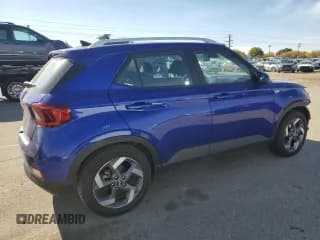 ✅ 2022 Hyundai Venue SEL • VIN: KMHRC8A3XNU161926 • Lot: 77462654. Listed on Copart with 56,693 mi. Free auction sales archive from the USA and detailed vehicle history report at DreamBid. Image 3.