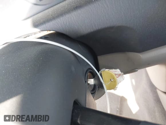 ✅ 2002 Jeep Grand Cherokee Laredo • VIN: 1J4GW48N32C266368 • Lot: 42439741. Listed on IAAI with 109,492 mi. Free auction sales archive from the USA and detailed vehicle history report at DreamBid. Image 11.