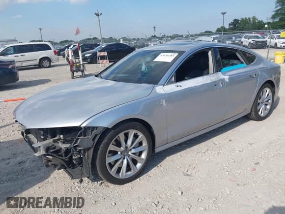 ✅ 2016 Audi A7 Prestige • VIN: WAU2GAFC4GN004851 • Lot: 43136285. Wystawiony na IAAI z przebiegiem 98 272 mil. Bezpłatny archiwum sprzedaży aukcyjnych z USA i szczegółowy raport historii pojazdu na DreamBid. Zdjęcie 22.