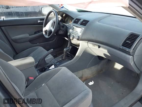 2006 Honda Accord LX с VIN 3HGCM56456G711384, выставлен на аукционе IAAI как лот 43560311 с пробегом 194 958 миль миль и . История ставок и продаж доступна на DreamBid. Изображение 5.