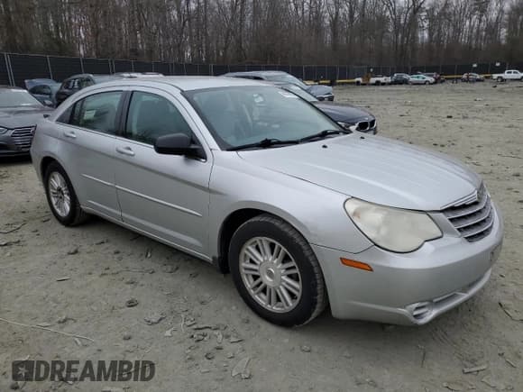 ✅ 2008 Chrysler Sebring Touring • VIN: 1C3LC56R68N264799 • Lot: 46088695. Listed on Copart with 137,729 mi. Free auction sales archive from the USA and detailed vehicle history report at DreamBid. Image 4.