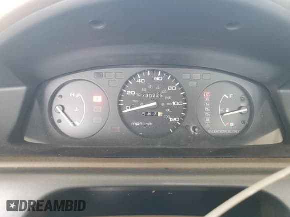 ✅ 1993 Honda Civic DX • VIN: JHMEG8649PS042321 • Lot: 56007165. Listed on Copart with 230,225 mi. Free auction sales archive from the USA and detailed vehicle history report at DreamBid. Image 9.