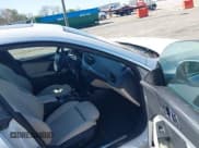 ✅ 2022 BMW 2 Series 228i • VIN: WBA53AK07N7K22207 • Lot: 41983008. Wystawiony na IAAI z przebiegiem 58 436 mil. Bezpłatny archiwum sprzedaży aukcyjnych z USA i szczegółowy raport historii pojazdu na DreamBid. Zdjęcie 5.