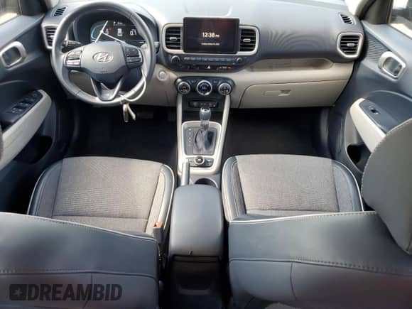 2023 Hyundai Venue Limited с VIN KMHRC8A33PU248151, выставлен на аукционе Copart как лот 78426284 с пробегом 37 145 миль миль и Чистый • Clean title. История ставок и продаж доступна на DreamBid. Изображение 8.