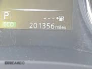 ✅ 2017 Nissan Rogue S • VIN: JN8AT2MV6HW014849 • Лот: 43450956. Опубликован ранее на IAAI с пробегом 201 356 миль. Бесплатный доступ к архиву аукционных продаж из США и подробный отчёт об истории автомобиля на DreamBid. Изображение 15.