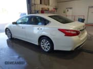 ✅ 2016 Nissan Altima S • VIN: 1N4AL3AP5GC272759 • Lot: 43611311. Wystawiony na IAAI z przebiegiem 187 054 mil. Bezpłatny archiwum sprzedaży aukcyjnych z USA i szczegółowy raport historii pojazdu na DreamBid. Zdjęcie 3.