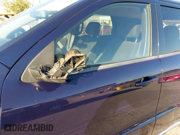 ✅ 2012 Dodge Durango SXT • VIN: 1C4RDJAG5CC195741 • Lot: 43230703. Listed on IAAI with 181,704 mi. Free auction sales archive from the USA and detailed vehicle history report at DreamBid. Image 6.