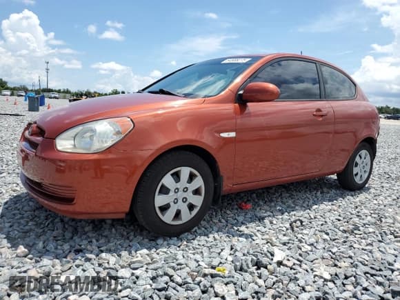 ✅ 2010 Hyundai Accent GS • VIN: KMHCM3AC6AU161518 • Лот: 64688275. Опубликован ранее на Copart с пробегом 145 044 миль. Бесплатный доступ к архиву аукционных продаж из США и подробный отчёт об истории автомобиля на DreamBid. Изображение 1.