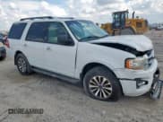 ✅ 2015 Ford Expedition XLT • VIN: 1FMJU1HT8FEF25117 • Lot: 68664715. Wystawiony na Copart z przebiegiem 147 510 mil. Bezpłatny archiwum sprzedaży aukcyjnych z USA i szczegółowy raport historii pojazdu na DreamBid. Zdjęcie 4.