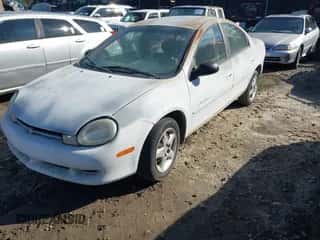 2000 Dodge Neon Highline с VIN 1B3ES46C0YD646444, выставлен на аукционе IAAI как лот 41338510 с пробегом Не указан миль и . История ставок и продаж доступна на DreamBid. Изображение 2.