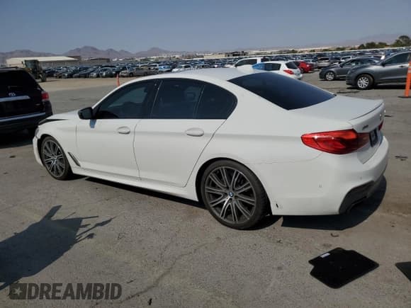 ✅ 2020 BMW 5 Series M550i xDrive • VIN: WBAJS7C02LBN96544 • Lot: 64272345. Wystawiony na Copart z przebiegiem 42 734 mil. Bezpłatny archiwum sprzedaży aukcyjnych z USA i szczegółowy raport historii pojazdu na DreamBid. Zdjęcie 2.
