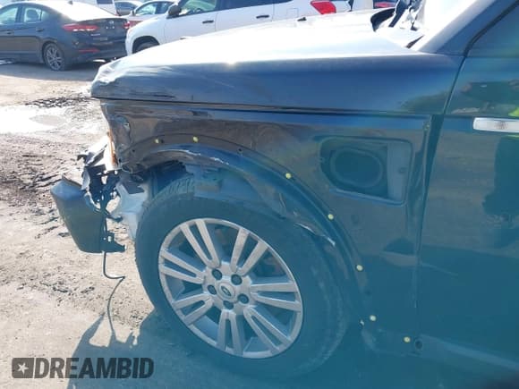 ✅ 2012 Land Rover LR4 HSE • VIN: SALAG2D41CA650214 • Lot: 41539627. Listed on IAAI with 139,293 mi. Free auction sales archive from the USA and detailed vehicle history report at DreamBid. Image 12.