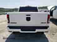 2020 Ram 1500 Big Horn z VIN 1C6SRFFT3LN241049, wystawiony jako Copart lot #61242945 z przebiegiem 55 386 mil mil oraz Szkoda całkowita • Salvage title. Historia ofert i sprzedaży dostępna na DreamBid. Obrazek 6.
