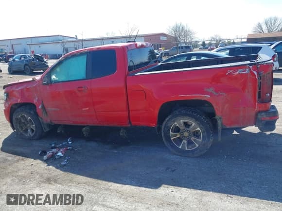 ✅ 2015 Chevrolet Colorado 4WD Z71 • VIN: 1GCHTCE33F1240225 • Лот: 42020818. Опубликован ранее на IAAI с пробегом 103 782 миль. Бесплатный доступ к архиву аукционных продаж из США и подробный отчёт об истории автомобиля на DreamBid. Изображение 14.