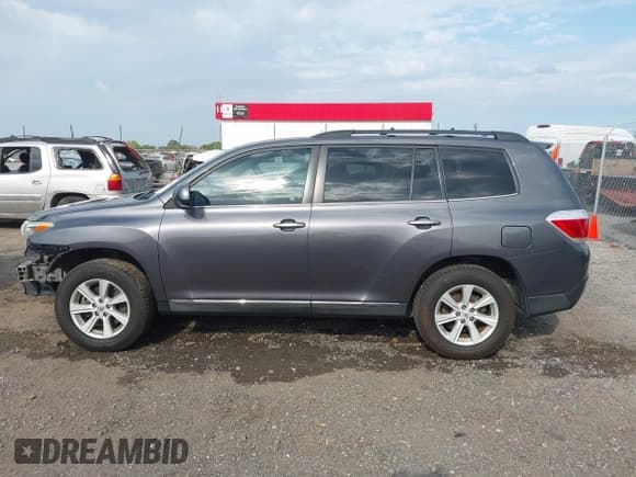✅ 2012 Toyota Highlander • VIN: 5TDZK3EH7CS082540 • Лот: 42930166. Опубликован ранее на IAAI с пробегом 199 538 миль. Бесплатный доступ к архиву аукционных продаж из США и подробный отчёт об истории автомобиля на DreamBid. Изображение 15.