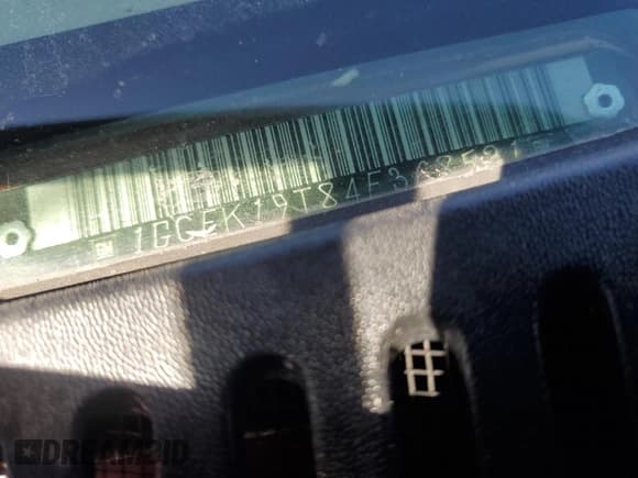 ✅ 2004 Chevrolet Silverado 1500 Z71 • VIN: 1GCEK19T84E368521 • Лот: 73570784. Опубликован ранее на Copart с пробегом 253 495 миль. Бесплатный доступ к архиву аукционных продаж из США и подробный отчёт об истории автомобиля на DreamBid. Изображение 13.