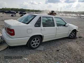 ✅ 2000 Volvo S70 • VIN: YV1LS61J2Y2667079 • Lot: 69458774. Wystawiony na Copart z przebiegiem Nie podano. Bezpłatny archiwum sprzedaży aukcyjnych z USA i szczegółowy raport historii pojazdu na DreamBid. Zdjęcie 3.