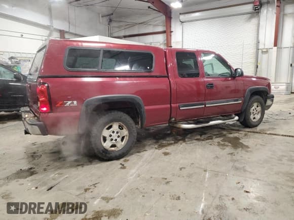 ✅ 2004 Chevrolet Silverado 1500 Z71 • VIN: 1GCEK19T34Z136238 • Лот: 93309685. Опубликован ранее на Copart с пробегом 172 576 миль. Бесплатный доступ к архиву аукционных продаж из США и подробный отчёт об истории автомобиля на DreamBid. Изображение 3.