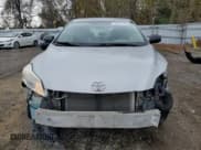 ✅ 2010 Toyota Matrix • VIN: 2T1KU4EE7AC450891 • Lot: 90981335. Wystawiony na Copart z przebiegiem 149 246 mil. Bezpłatny archiwum sprzedaży aukcyjnych z USA i szczegółowy raport historii pojazdu na DreamBid. Zdjęcie 5.