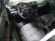 ✅ 2010 Volkswagen Golf • VIN: WVWBB7AJ2AW290310 • Лот: 86226355. Опубликован ранее на Copart с пробегом 198 128 миль. Бесплатный доступ к архиву аукционных продаж из США и подробный отчёт об истории автомобиля на DreamBid. Изображение 8.