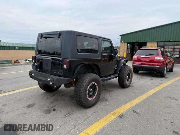 ✅ 2008 Jeep Wrangler X • VIN: 1J4FA24168L582227 • Лот: 91372615. Опубликован ранее на Copart с пробегом Не указан. Бесплатный доступ к архиву аукционных продаж из США и подробный отчёт об истории автомобиля на DreamBid. Изображение 4.