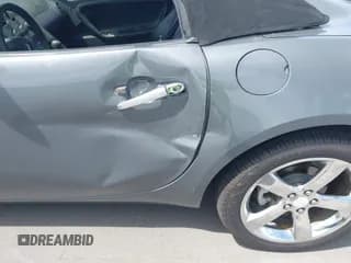 ✅ 2008 Pontiac Solstice GXP • VIN: 1G2MF35X98Y122302 • Lot: 43262190. Wystawiony na IAAI z przebiegiem 67 338 mil. Bezpłatny archiwum sprzedaży aukcyjnych z USA i szczegółowy raport historii pojazdu na DreamBid. Zdjęcie 6.