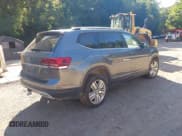 ✅ 2019 Volkswagen Atlas SE • VIN: 1V2UR2CA0KC600296 • Lot: 42763943. Listed on IAAI with 89,580 mi. Free auction sales archive from the USA and detailed vehicle history report at DreamBid. Image 4.