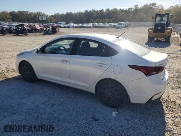 ✅ 2018 Hyundai Accent SE • VIN: 3KPC24A33JE031193 • Lot: 89633985. Wystawiony na Copart z przebiegiem 121 213 mil. Bezpłatny archiwum sprzedaży aukcyjnych z USA i szczegółowy raport historii pojazdu na DreamBid. Zdjęcie 2.