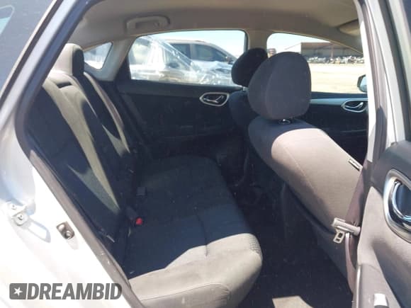 ✅ 2013 Nissan Sentra SL • VIN: 3N1AB7AP4DL782561 • Lot: 42197130. Listed on IAAI with 136,149 mi. Free auction sales archive from the USA and detailed vehicle history report at DreamBid. Image 8.