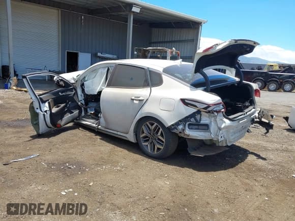 ✅ 2020 Kia Optima EX • VIN: KNAGU4LE6L5039133 • Lot: 42726565. Wystawiony na IAAI z przebiegiem Nie podano. Bezpłatny archiwum sprzedaży aukcyjnych z USA i szczegółowy raport historii pojazdu na DreamBid. Zdjęcie 3.