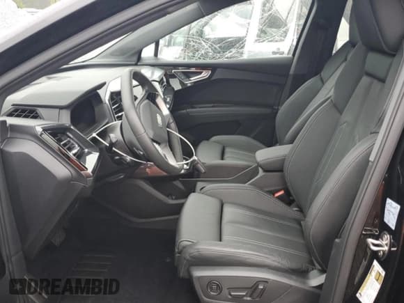 ✅ 2023 Audi Q4 e-tron Sportback Prestige • VIN: WA142BFZXPP017994 • Lot: 66919685. Listed on Copart with 13,045 mi. Free auction sales archive from the USA and detailed vehicle history report at DreamBid. Image 7.