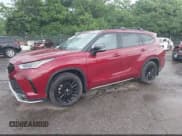 ✅ 2023 Toyota Highlander L • VIN: 5TDKDRBH5PS029876 • Lot: 42913282. Listed on IAAI with 8,510 mi. Free auction sales archive from the USA and detailed vehicle history report at DreamBid. Image 2.