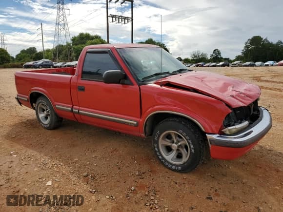 ✅ 1999 Chevrolet S-10 LS • VIN: 1GCCS14X3XK229288 • Lot: 68535395. Listed on Copart with 94,326 mi. Free auction sales archive from the USA and detailed vehicle history report at DreamBid. Image 4.