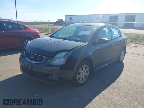 ✅ 2012 Nissan Sentra S • VIN: 3N1AB6AP0CL622945 • Lot: 43606108. Wystawiony na IAAI z przebiegiem 131 128 mil. Bezpłatny archiwum sprzedaży aukcyjnych z USA i szczegółowy raport historii pojazdu na DreamBid. Zdjęcie 2.