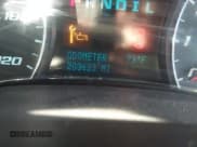 ✅ 2007 Chevrolet Equinox LS • VIN: 2CNDL23F376052305 • Lot: 43615758. Wystawiony na IAAI z przebiegiem 203 623 mil. Bezpłatny archiwum sprzedaży aukcyjnych z USA i szczegółowy raport historii pojazdu na DreamBid. Zdjęcie 7.