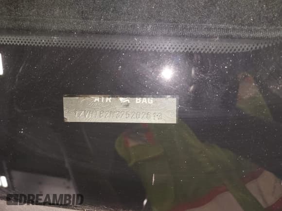 ✅ 2007 Ford Mustang GT Deluxe • VIN: 1ZVHT82H375202613 • Lot: 43058424. Wystawiony na IAAI z przebiegiem 95 443 mil. Bezpłatny archiwum sprzedaży aukcyjnych z USA i szczegółowy raport historii pojazdu na DreamBid. Zdjęcie 9.