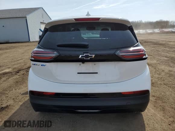 2023 Chevrolet Bolt EV 2LT z VIN 1G1FX6S01P4202914, wystawiony jako Copart lot #44533504 z przebiegiem 2 333 mil mil oraz . Historia ofert i sprzedaży dostępna na DreamBid. Obrazek 6.