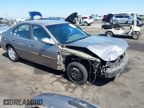 ✅ 2001 Nissan Altima GXE • VIN: 1N4DL01D51C143882 • Lot: 42745134. Listed on IAAI with 172,360 mi. Free auction sales archive from the USA and detailed vehicle history report at DreamBid. Image 1.