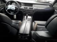 ✅ 2011 BMW 7 Series 750Li • VIN: WBAKB8C50BCY66093 • Лот: 70841505. Опубликован ранее на Copart с пробегом 132 578 миль. Бесплатный доступ к архиву аукционных продаж из США и подробный отчёт об истории автомобиля на DreamBid. Изображение 8.