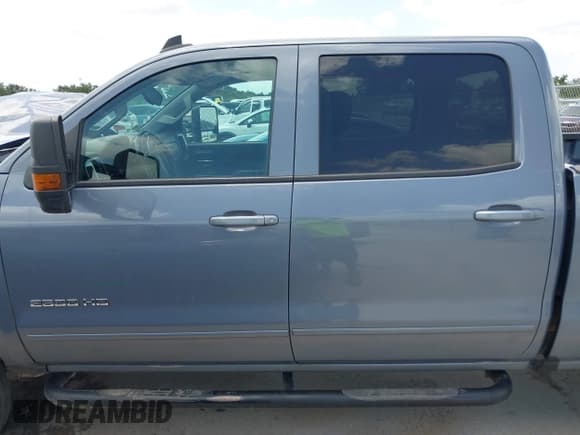 ✅ 2016 Chevrolet Silverado 2500HD LT • VIN: 1GC1KVE85GF165933 • Лот: 42554237. Опубликован ранее на IAAI с пробегом 244 064 миль. Бесплатный доступ к архиву аукционных продаж из США и подробный отчёт об истории автомобиля на DreamBid. Изображение 15.